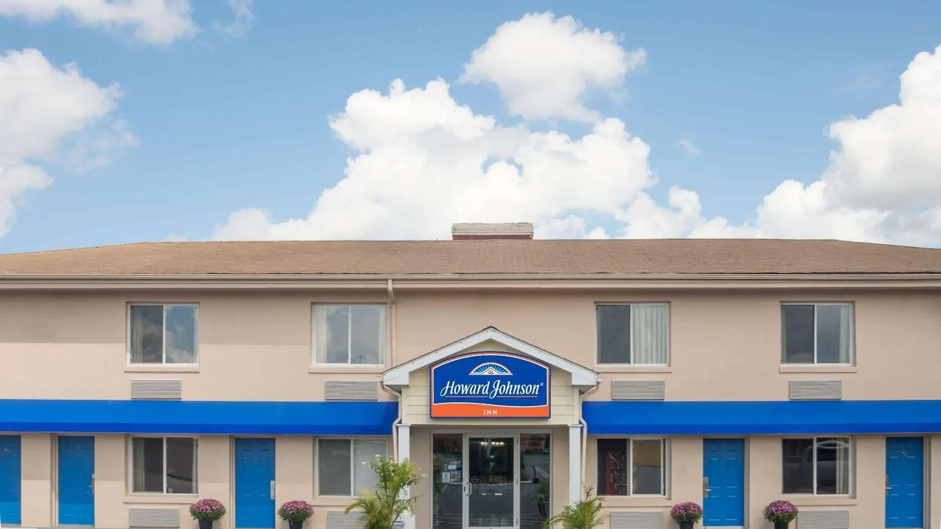 4 Smart Leisure Hotels Near Blunt Park Worth Booking
