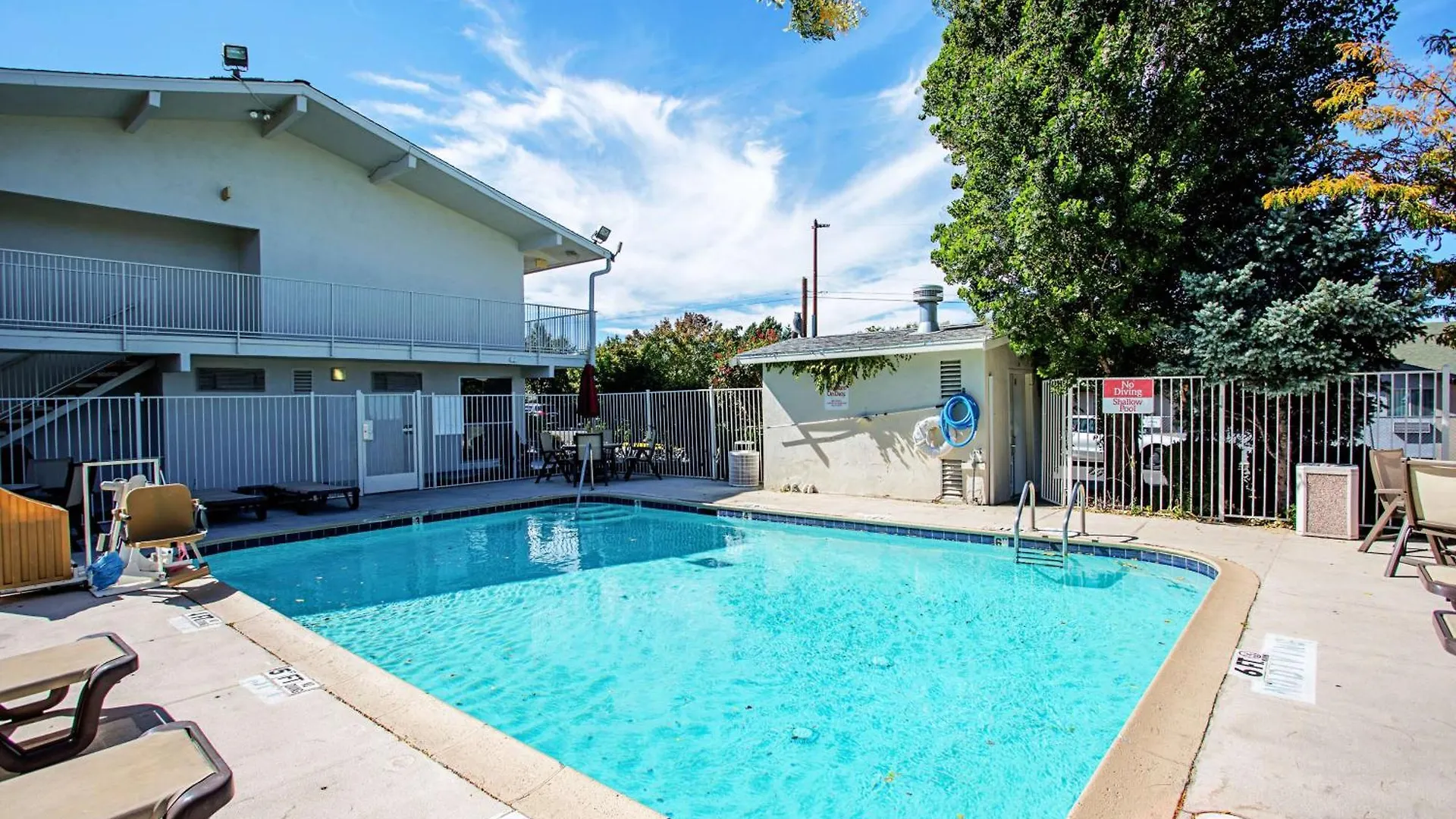 4 Budget Hotels Near Watson Lake Park Worth Booking in Prescott