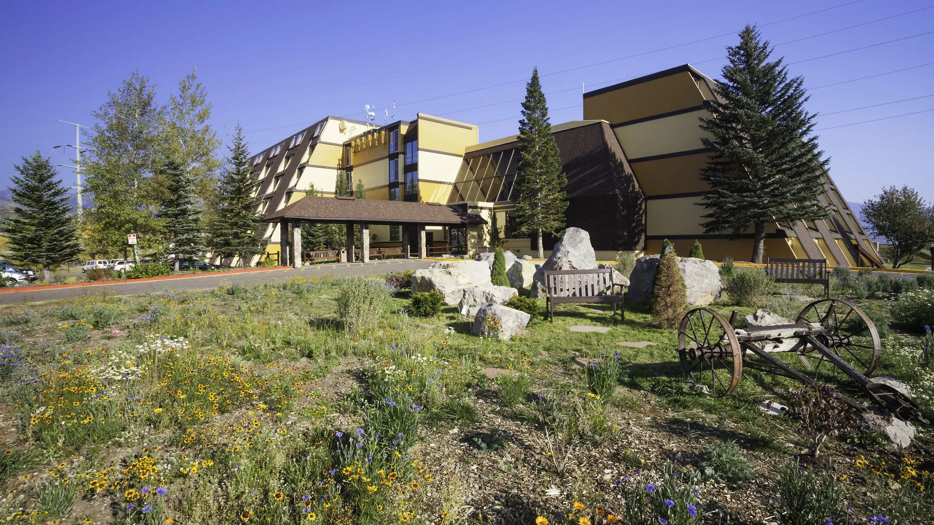 Where to Stay in Colorado: 6 Best Family Hotels