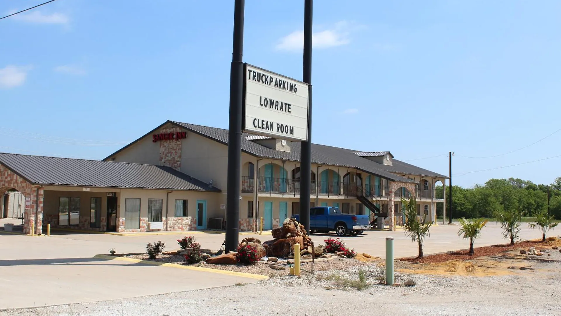 Where to Stay in Dallas-Fort Worth: 6 Top-Rated Free WiFi Hotels