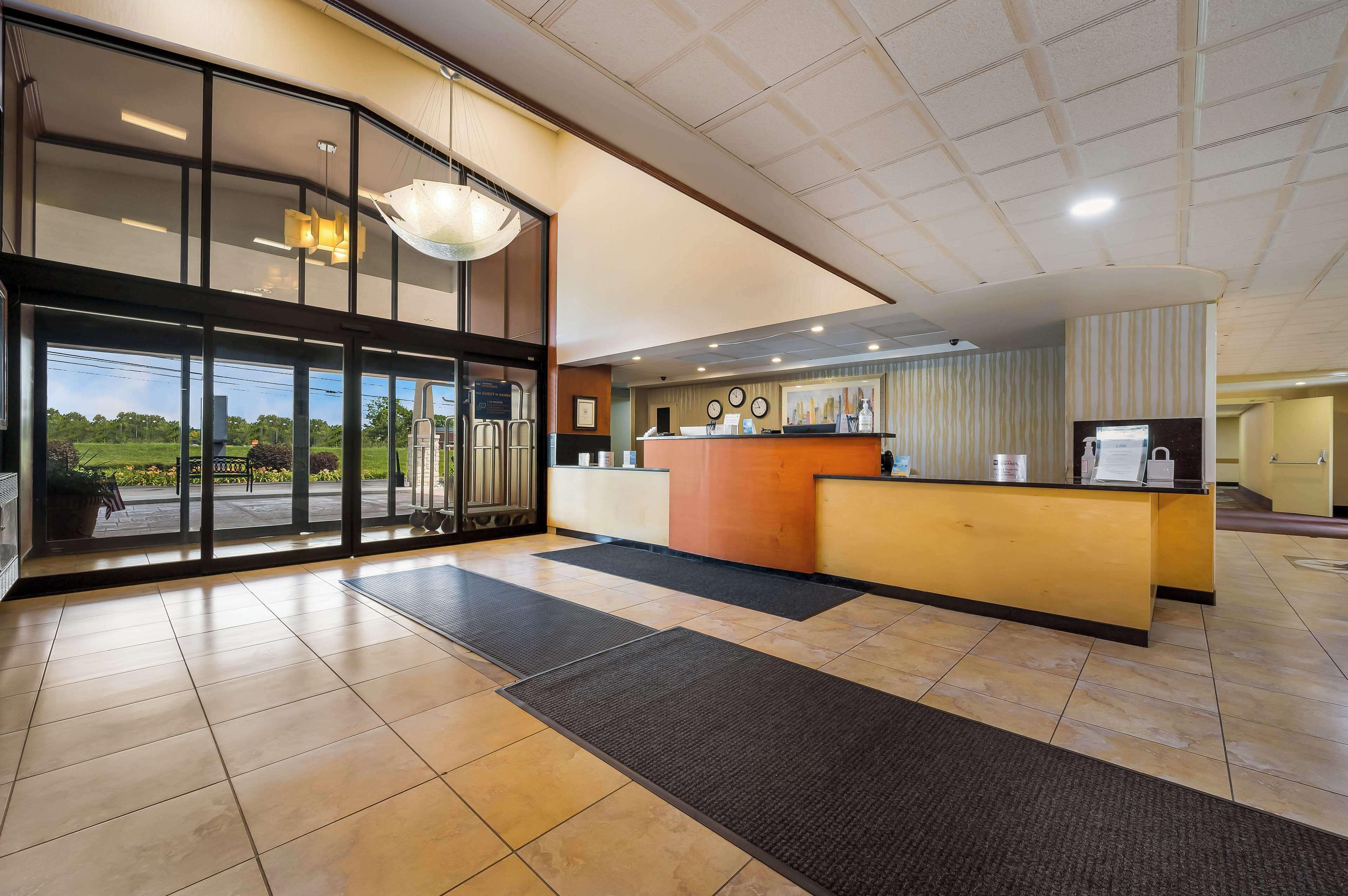6 Smart Budget Hotels Near Whispering Willows Golf Course